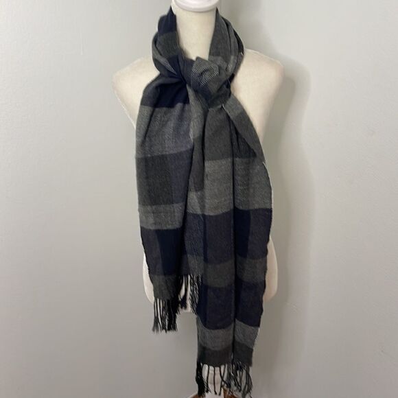 Rainforest classic winter scarf with tassels.  Long.  Super soft and warm. - Picture 1 of 5
